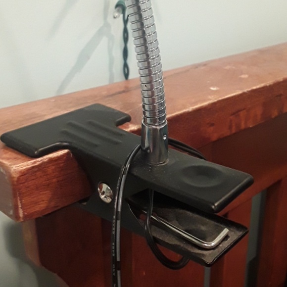 Clip on reading light - Picture 4 of 5